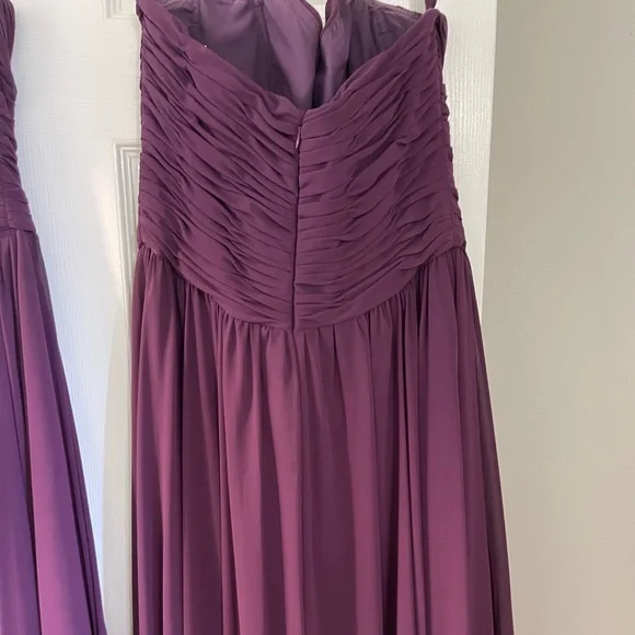 Mori Lee Chiffon Bridesmaids dresses. Size 6 and 10 - Picture 5 of 10